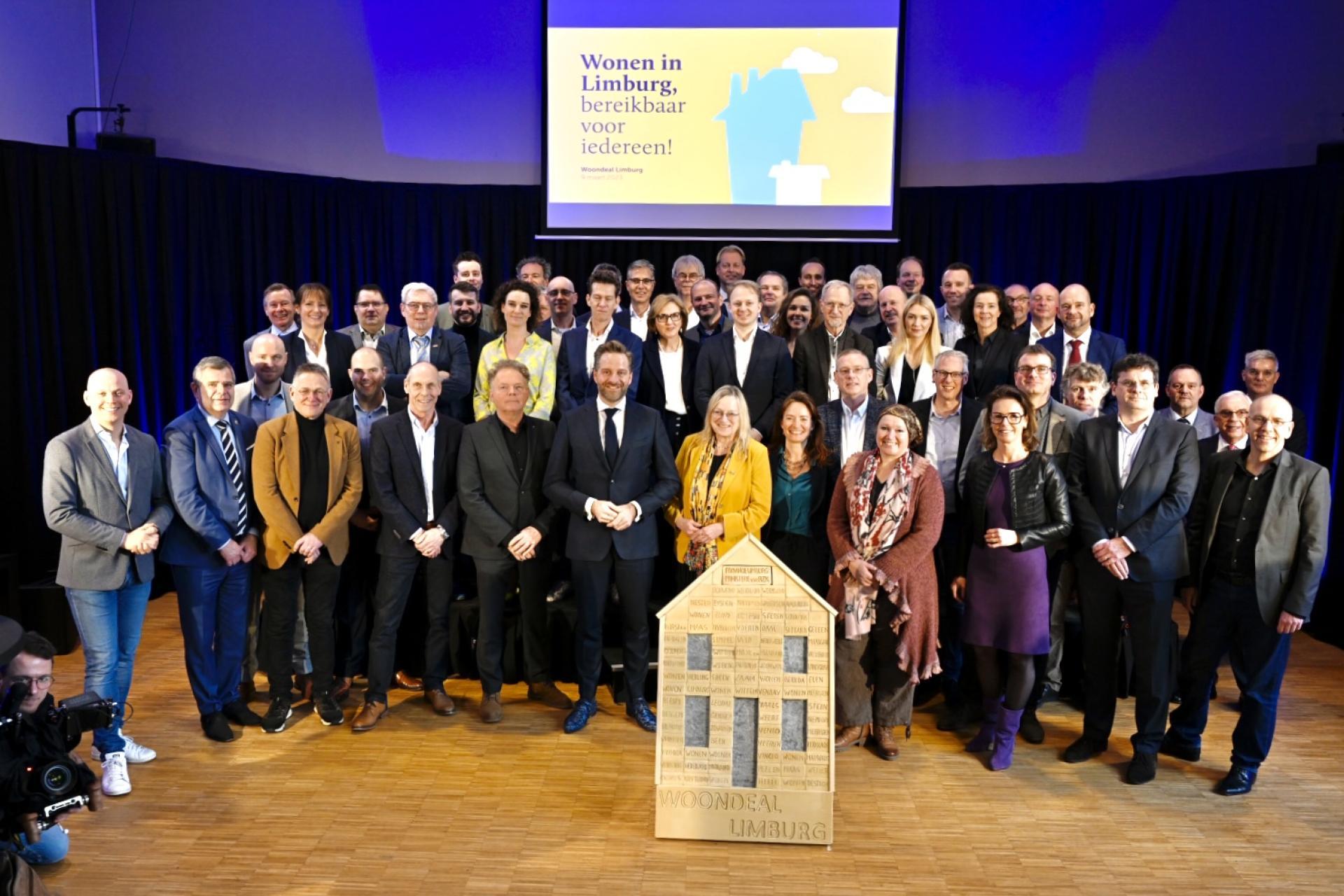 Partijen tekenen Woondeal Limburg voor de bouw van 26.550 woningen